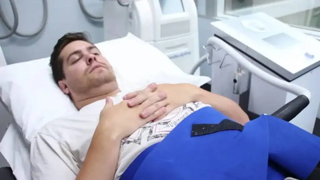 Transforming Bodies: Celebrity Success Stories and the Truth Behind Body Contouring 2 Image of male having body contouring Frimley treatment